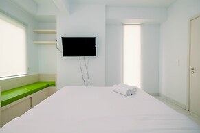 Comfy and Minimalist 1BR Patraland Urbano Apartment near Bekasi Statio
