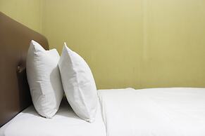 Parquette 2BR Gateway Ahmad Yani Cicadas Apartment