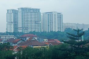 Enjoy 1BR Apartment at Pancoran Riverside