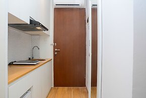 Best Studio Room with Wall Bed Tifolia Apartment