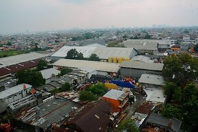 Minimalist with City View 2BR Apartment at Casablanca East Residences