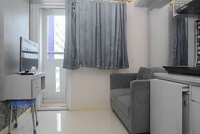 Comfortable and Clean 2BR Green Pramuka Apartment