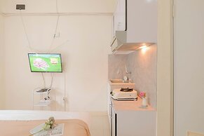 Cozy Studio with Direct Access to Mall at Green Pramuka Apartment