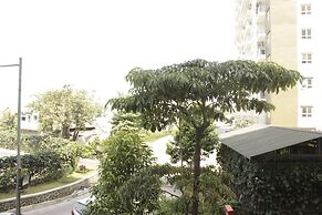 Comfy & Strategic 2BR Gateway Pasteur Apartment near Pasteur Exit Toll