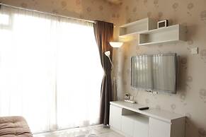 Comfy & Strategic 2BR Gateway Pasteur Apartment near Pasteur Exit Toll
