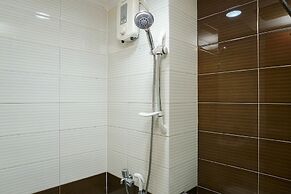 Cozy and Comfy Studio Margonda Residence 3 Apartment