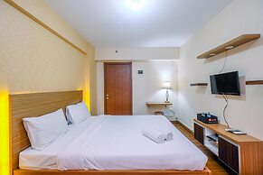 Cozy and Simple Living Studio Apartment at Cinere Resort