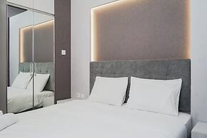 Clean and Tidy Studio Room at Tree Park Apartment