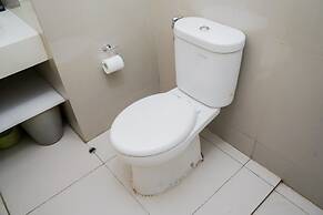 Clean and Tidy Studio Room at Tree Park Apartment