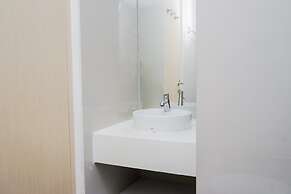 Clean and Tidy Studio Room at Tree Park Apartment