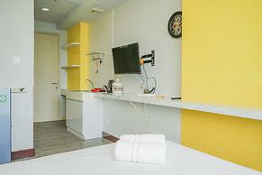 Studio Apartment at Tree Park Apartment