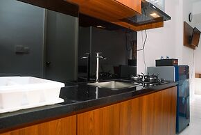Cozy and Minimalist Studio Patraland Urbano Apartment near Bekasi Stat