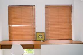 Cozy and Minimalist Studio Patraland Urbano Apartment near Bekasi Stat