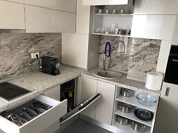 Westpark 2 Residence Lakeview W6