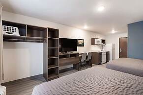 WoodSpring Suites Detroit Madison Heights