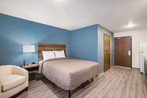 WoodSpring Suites Detroit Madison Heights
