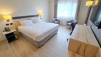 Hotel Diego de Almagro Castro