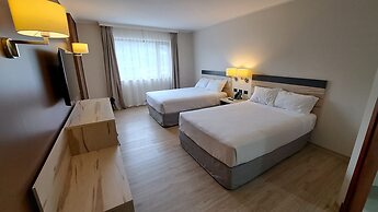 Hotel Diego de Almagro Castro