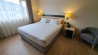 Hotel Diego de Almagro Castro