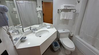 Hotel Diego de Almagro Castro