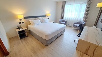 Hotel Diego de Almagro Castro