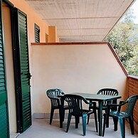 Lido Spina / Estensi Apartments
