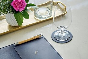 The Pearle Hotel & Spa, Autograph Collection