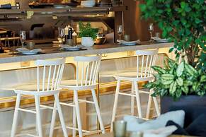 The Pearle Hotel & Spa, Autograph Collection