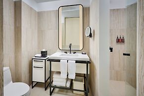 The Pearle Hotel & Spa, Autograph Collection