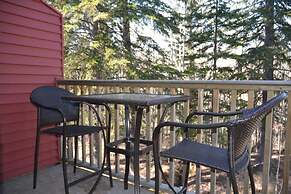 Village Creek Country Inn