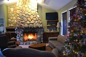 Village Creek Country Inn