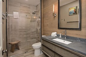 Sun Vail 14a 3 Bedroom Condo by RedAwning