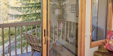 Townsend Place A205 2 Bedroom Condo by Redawning