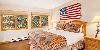 Townsend Place A205 2 Bedroom Condo by Redawning