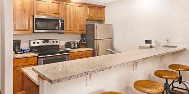 Townsend Place A205 2 Bedroom Condo by Redawning