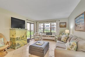 Cute 1br Directly On Beach 1 Bedroom Condo by RedAwning