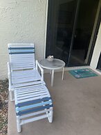 Cute 1br Directly On Beach 1 Bedroom Condo by RedAwning
