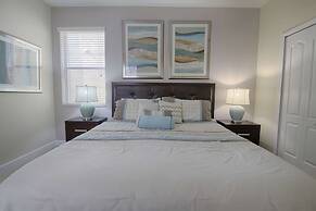 Paradise Palms by PRP