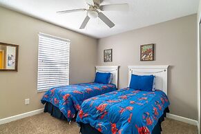 Paradise Palms by PRP