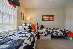 Paradise Palms by PRP