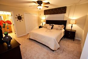 Paradise Palms by PRP