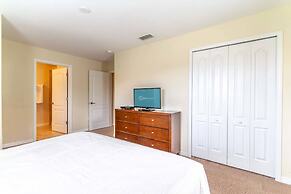 Paradise Palms by PRP