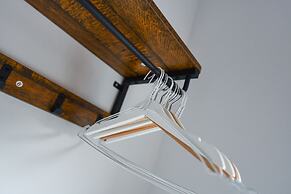 Long Eaton Modern 4bed House