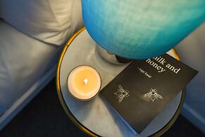 Long Eaton Modern 4bed House