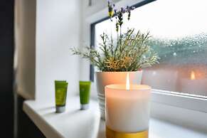 Long Eaton Modern 4bed House