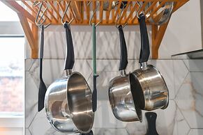 Long Eaton Modern 4bed House