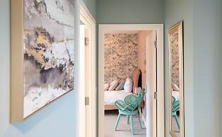 6 Bedroom New Build Detached House in Bicester