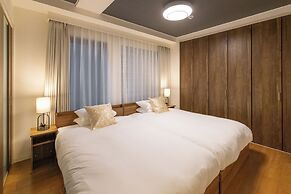 Atrium - Self Check-In Only