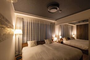 Atrium - Self Check-In Only