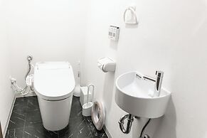 Atrium - Self Check-In Only